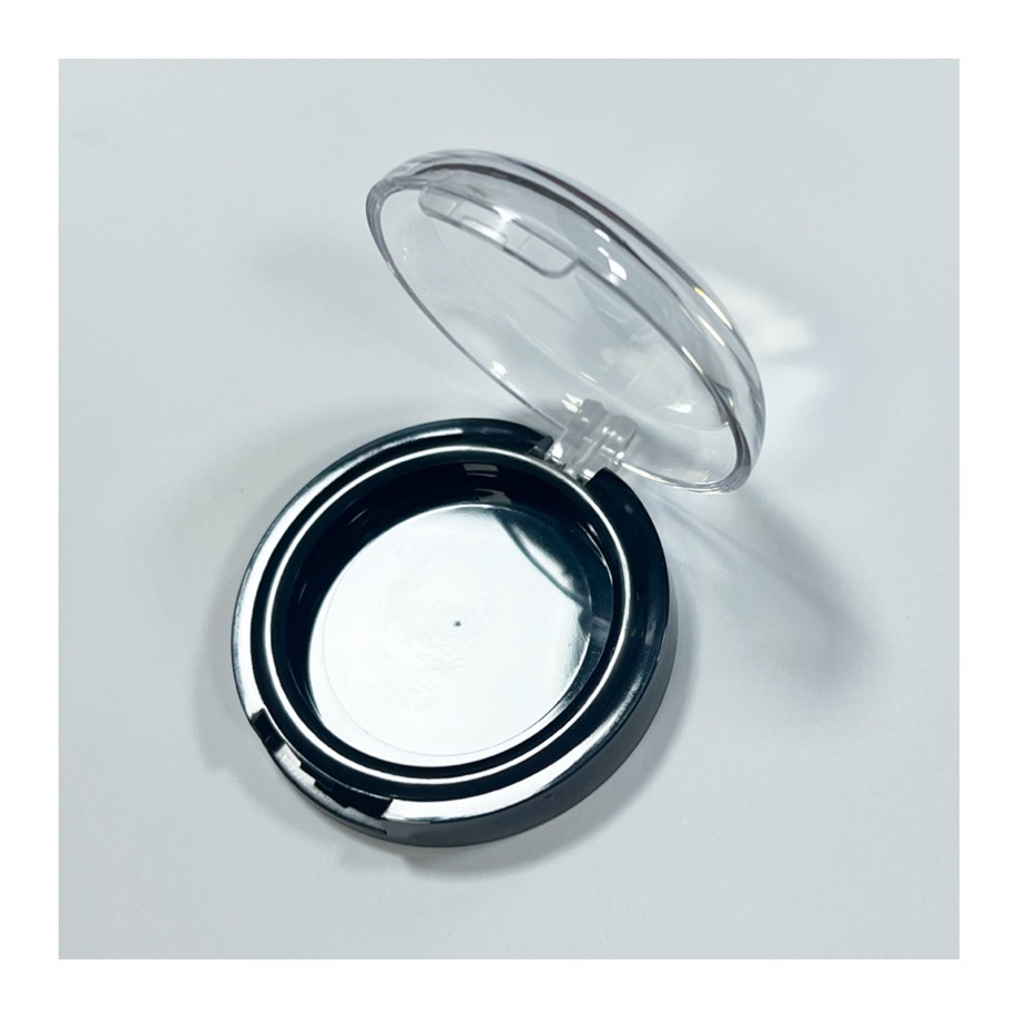 Single Color Eye shadow box with Spherical Lid XQ30703