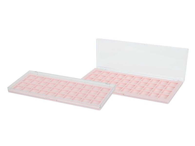 Multi Color Rectangular Eyeshadow box XQ472
