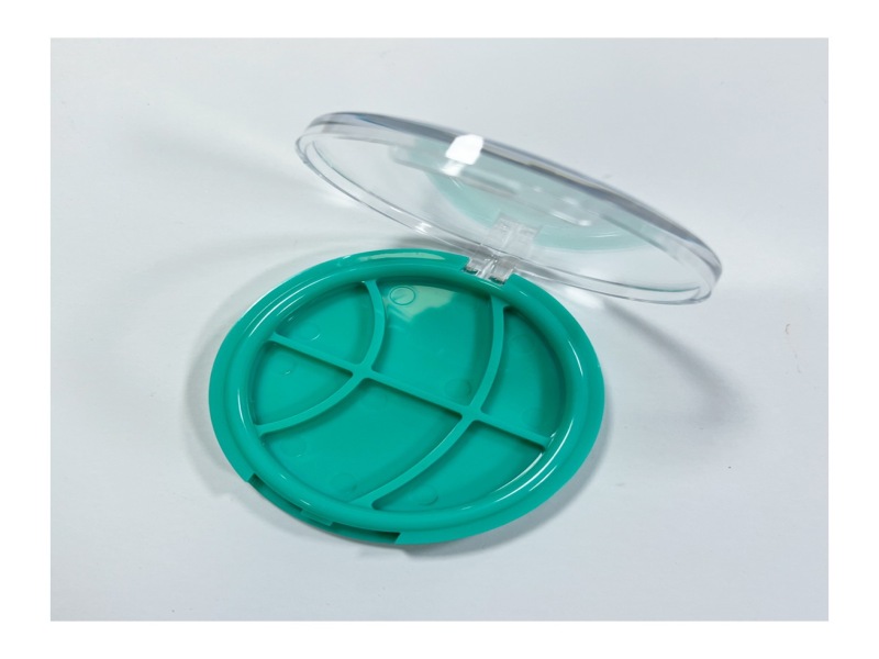Round six Compartment Compact Powder Case QF02603