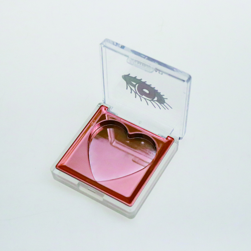 Single Color Eyes hadow box with Heart Shaped Compartments XQ393