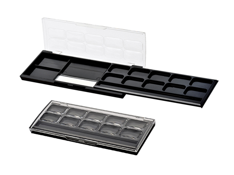 Двухслойный футляр для теней для век выдвижного типа XQ012