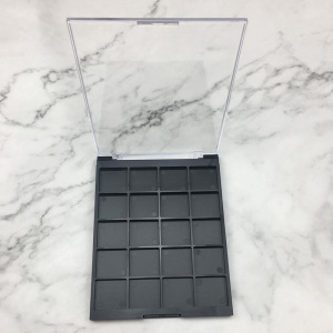 กล่องอายแชโดว์แต่งหน้า 20 สี XQ278