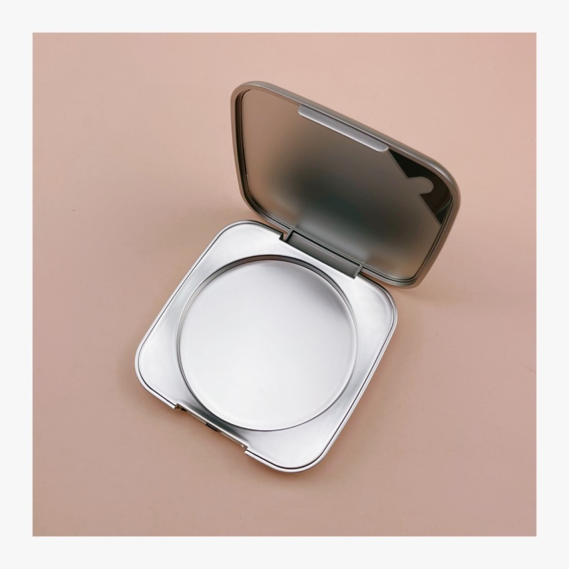 Xingqiao Plastic China Supplier Simple Square Eye Shadow Box with round pan XQ947