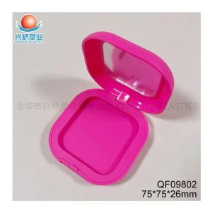 Large rounded corner powder compact