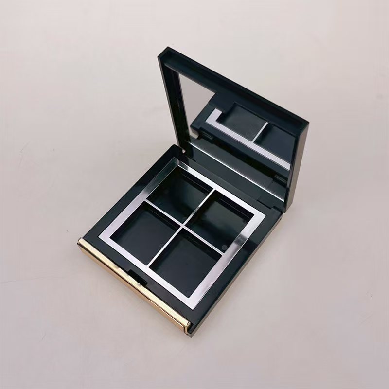 Wholesale Price Custom Empty Cosmetic Packaging 4-color Plastic Eye Shadow Case 
