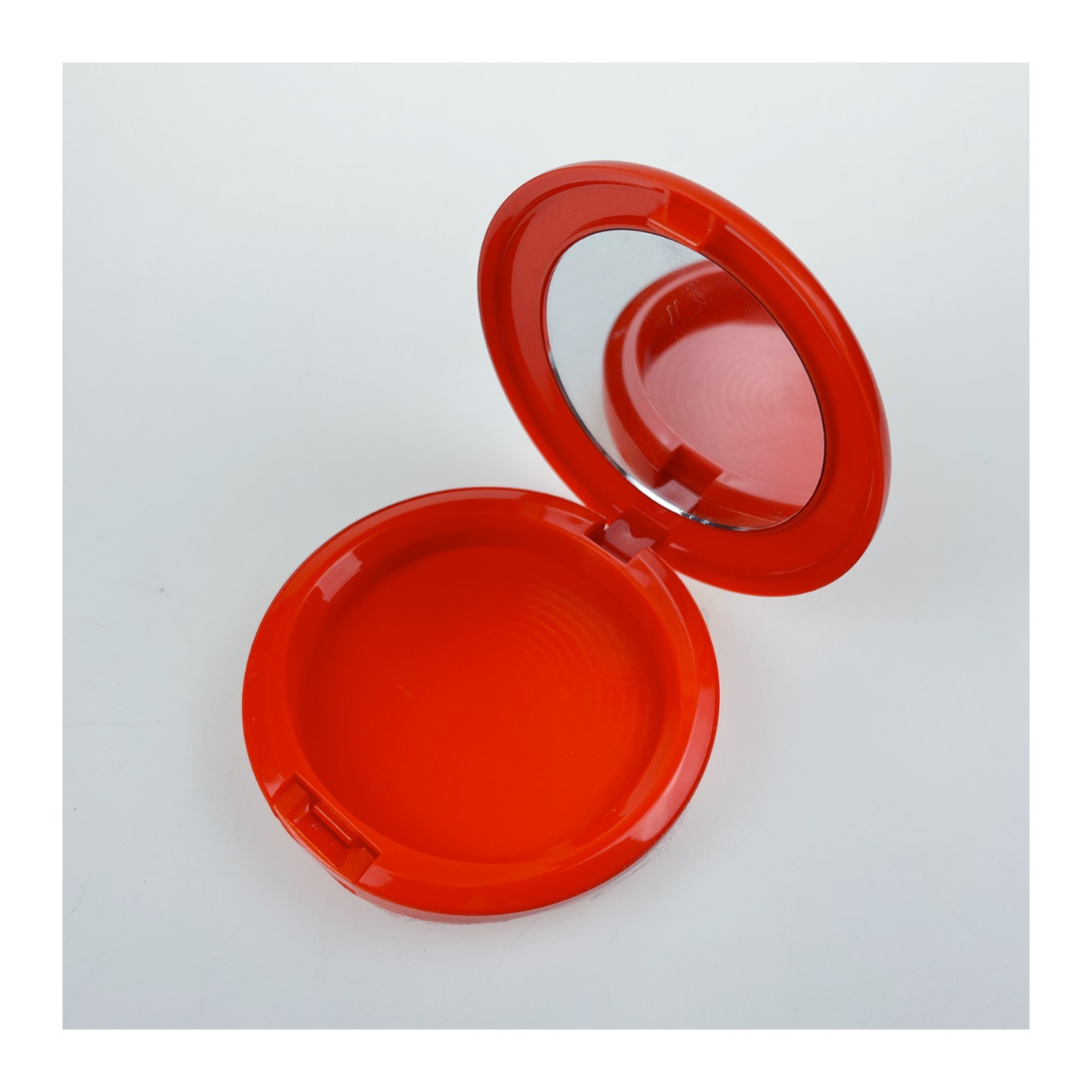 New Trend Small Round Single Color Compact Powder Cases Cosmetic Packaging Portable QF088