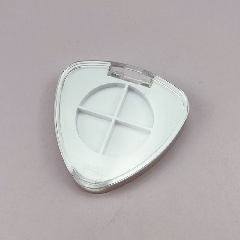 Stylish Triangular 4 Grid Transparent Lid Eye Shadow Box XQ645
