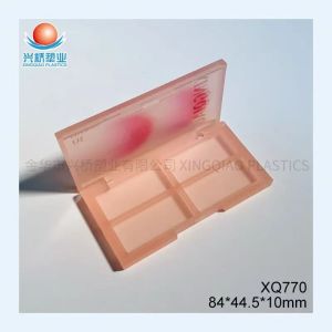 Four-compartment eyeshadow palette packaging