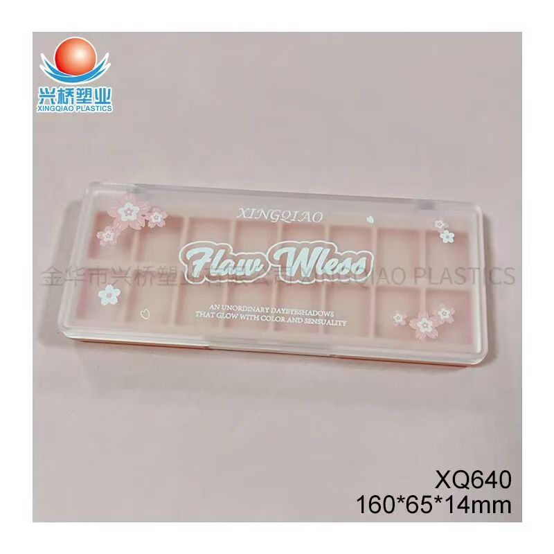 16-color eyeshadow palette