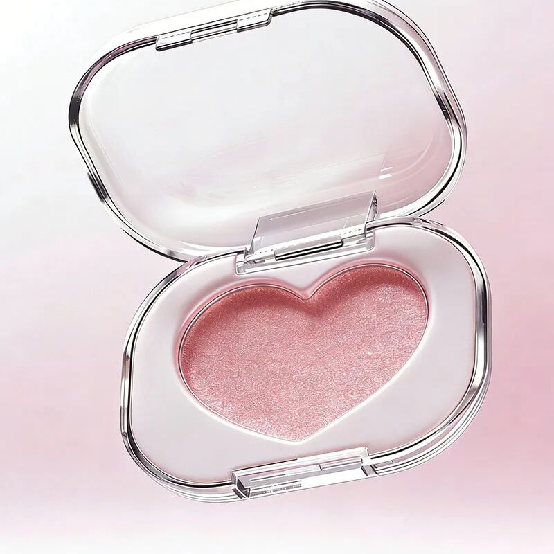 Heart-shaped blush palette