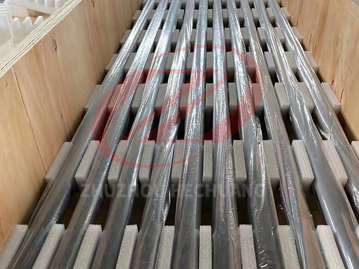 Silicon carbide pressureless sintered rod